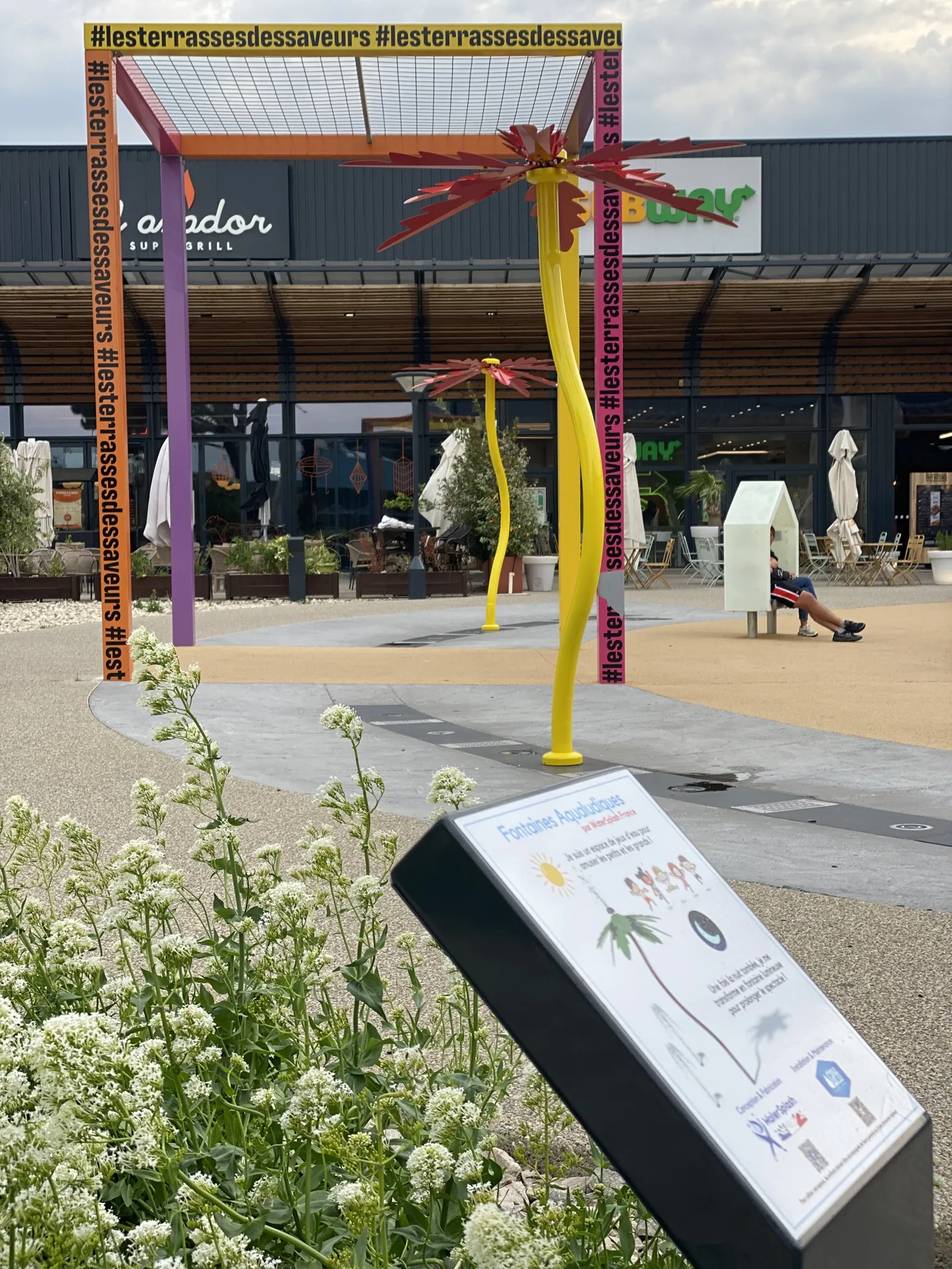 Splash pad pour centre commercial — réalisation Water Splash France